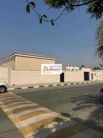 Villa for sale in Al Khuzamiyah, Sharjah.