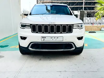 2019 JEEP GRAND CHEROKEE photo 1