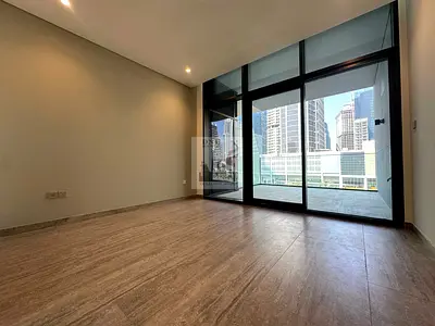 Spacious and Bright | Brand New | Canal View