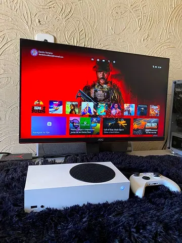 XBOX Series S "With gaming monitor (tv) and free games full settup just plug and play