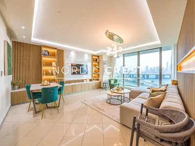 Upgraded Waterfront 1BR | Vacant and Ready to Move