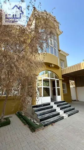 A villa featuring a prime location, high-end finishes, and an excellent interior layout, offered at