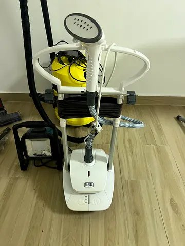 Clothes steam machine