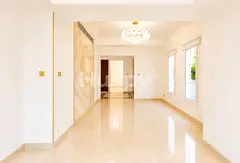 Fully Upgraded | End Unit | Kitchen Appliances