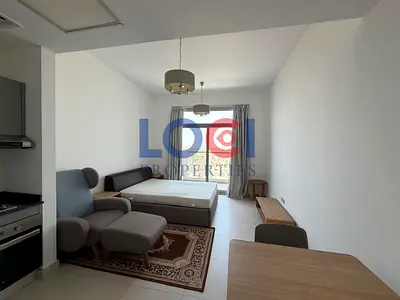 READY TO MOVE | NEAR METRO | CHILLER FREE