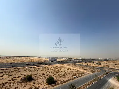 أول ساكن | 3 غرف وصالة في تلال الشارقة | 1595 قدم² وبلكونة بإطلالة مفتوحة | شهر وباركن وتصديق مجاناً | 95,000 درهم على 4 أو 6 دفعات
