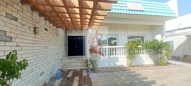 Single Story I Prime Location I Family only
