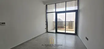 Comfortable Living / Fully Amenities / Stylish
