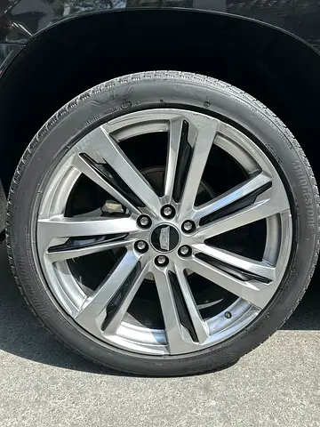 2025 Cadillac ESCALADE — миниатюра 11