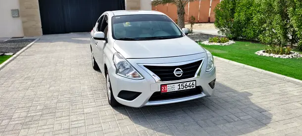 2023 Nissan SUNNY photo 2
