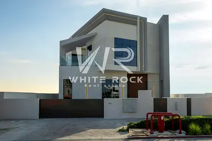 Luxury 5BR Villa | Private Pool | Exclusive Living