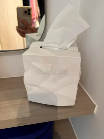 White geometric tissue box cover
