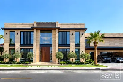 Rooftop Terrace |Elegantly Finished |Skyline Views