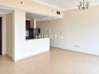 Excellent 1BR Apartment | Spacious Layout