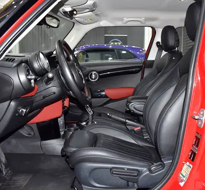 صورة 10 لـ 2019 MINI COOPER