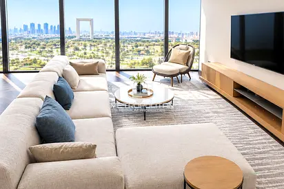 Luxurious | Italian style | Skyline View | Vacant