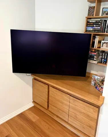 Samsung 55” Neo QLED 8K Smart TV – Excellent Condition