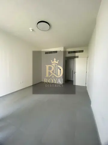 distress deal /Ready To Move | Next to Carrefour & Mosque