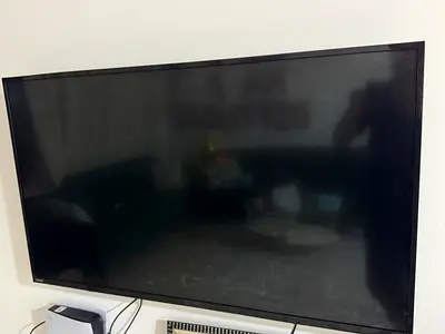 Toshiba 49” 4K UHD Smart LED TV – Good Condition