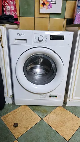 Whirlpool front load washing machine - good working condition