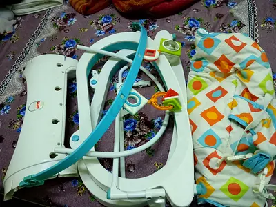 Baby daipar brand new rocar baby bath tub Baby finding chair