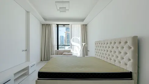 Elegant Studio | Vacant | Furnished Unit