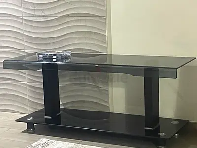 Tv strong glass table only for sale