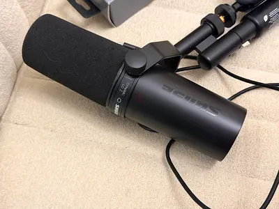 Shure Professional Podcast & Recording Setup – Like New