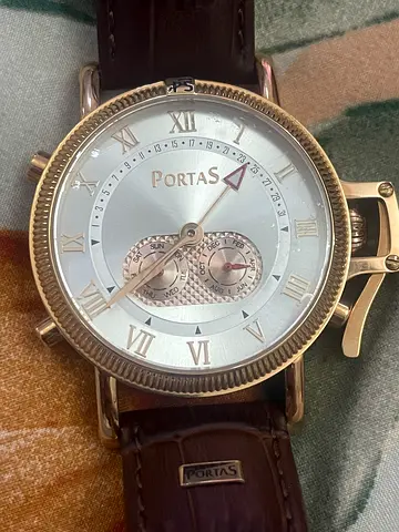 Portas men's analog watch with brown leather strap — working, good condition