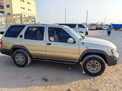 صورة 1 لـ 1999 Nissan PATHFINDER