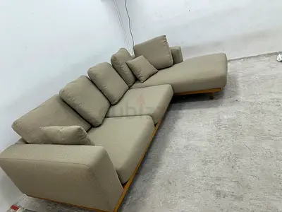 Excellent condition west elm lshape sofa