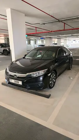 2017 Honda Civic LX GCC Specs – Well Maintained, UAE