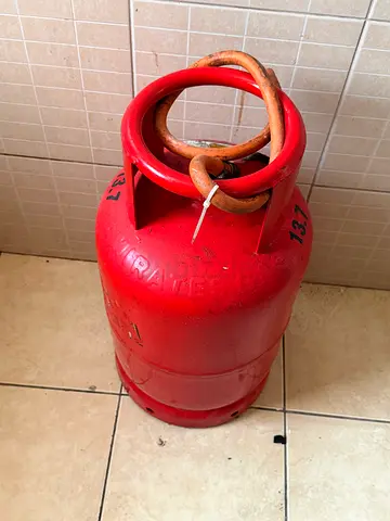 Gas cylinder - small