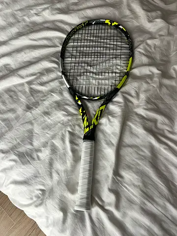Babolat Pure Aero 2023 – Excellent Condition , Used Only Twice