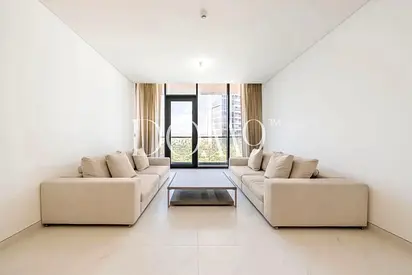 Contemporary Large Size | Furnished | Vacant