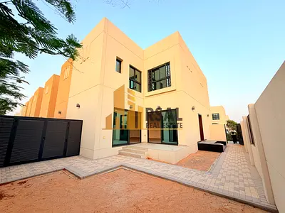 3 Bedroom corner villa|| Brand new || Lanscping done