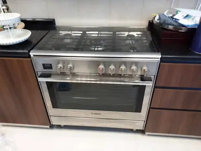 Bosch series 8 top 5 burner gas down oven electric cooker Range Size 90/60  cm