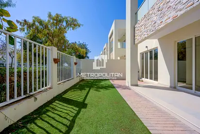 3BR+Maid | Ready To Move In | Beachfront