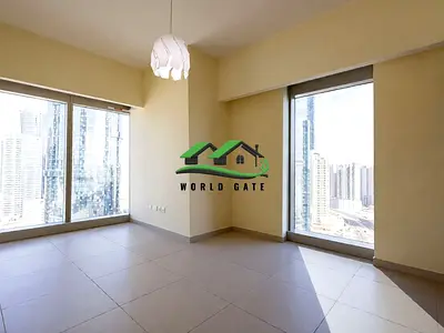 Stunning 2BR Apt Community View Vacant Now