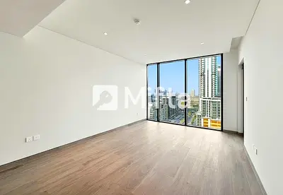 5% Commission | 2 BR | Luxury Waterfront Living
