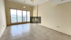 Contemporary 2 BR | Spacious Living | Best Deal