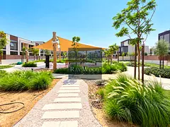 3BR+Maid | Mid Unit | G+1 | Single Row