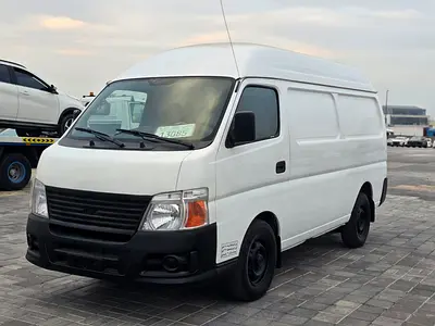 2012 Nissan Urvan | GCC Specs  // Hiroof Van // Good conditions