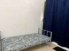 Fully Furnished Male Executive Bedspace – International City, England Cluster