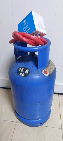 Gas cliynder with New regulator hose pipe