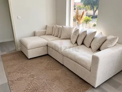 Cream L-shaped 5-seater Sofa with Ottoman