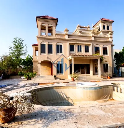 Spacious 7BR Villa FEWA Connected - near AURAK