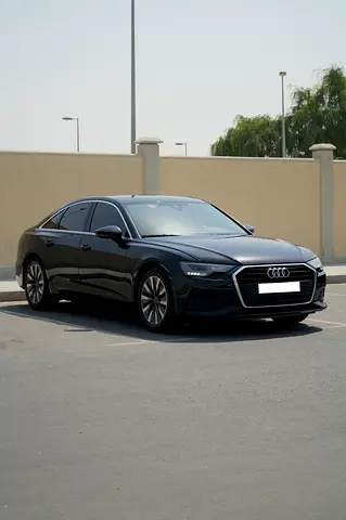Audi A6 2022 2.0 TFSI GCC Specs Black Clean Car