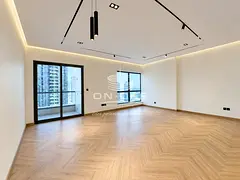 Fully renovated and upgraded 2 bedrooms | modern design