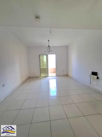 SPACIOUS 1BHK APARTMENT WITH BALCONY | FREE OUTSIDE PARKING | CENTRAL A/C | CENTRAL GAS | FAMILY BUILDING